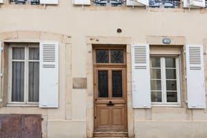 thumbnail: Exterior
