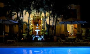 thumbnail: Exterior detail