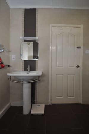 thumbnail: Bathroom sink