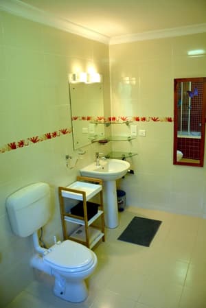 thumbnail: Bathroom