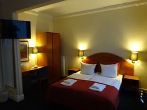 thumbnail: Room