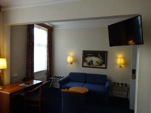 thumbnail: Room