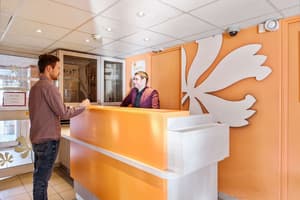 thumbnail: Reception