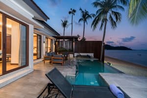 thumbnail: Beach/ocean view