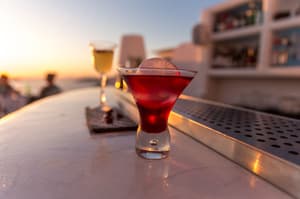 thumbnail: Bar (on property)