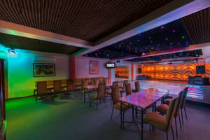 thumbnail: Karaoke room