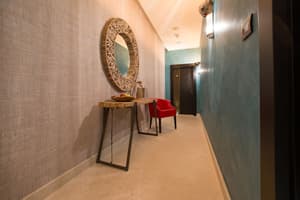 thumbnail: Interior