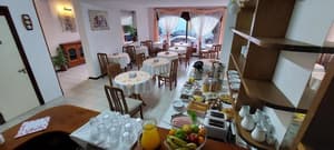 thumbnail: Breakfast area