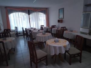 thumbnail: Dining