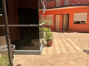thumbnail: Exterior