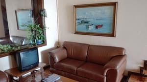 thumbnail: Lobby sitting area