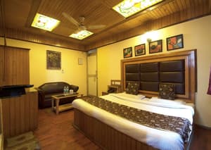 thumbnail: Room