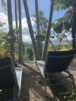 thumbnail: Breakfast area