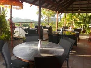thumbnail: Exterior
