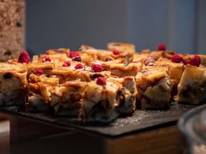 thumbnail: Breakfast area