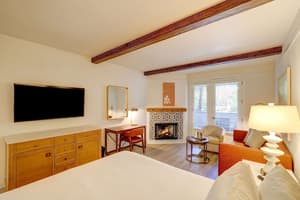 thumbnail: Living area