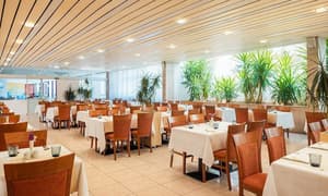 thumbnail: Restaurant