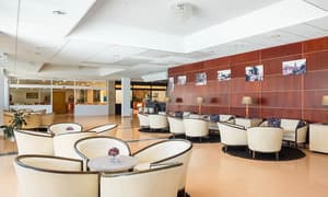 thumbnail: Bar (on property)