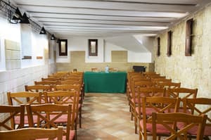 thumbnail: Interior