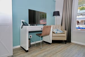 thumbnail: Living area