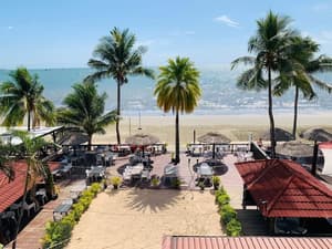 Smugglers Cove Beach Resort and Hotel
