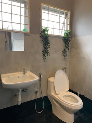 thumbnail: Bathroom