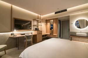 thumbnail: Room