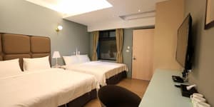 thumbnail: Room