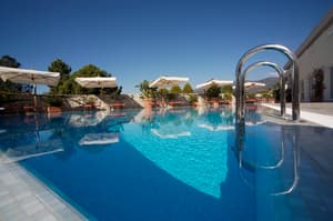 thumbnail: Pool