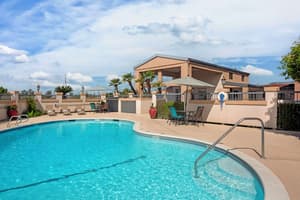 thumbnail: Outdoor pool