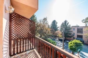 thumbnail: Balcony view