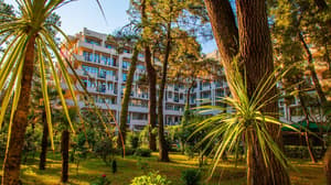 thumbnail: Exterior