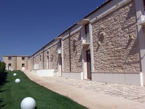 thumbnail: Courtyard