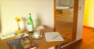 thumbnail: Interior