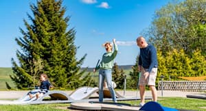 thumbnail: Mini-golf