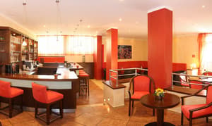 thumbnail: Bar (on property)