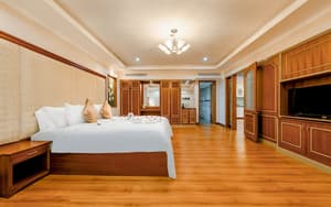 thumbnail: Room