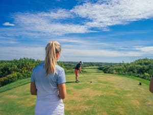 thumbnail: Golf