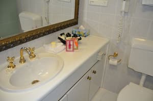 thumbnail: Bathroom
