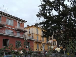 thumbnail: Exterior