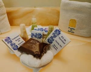 thumbnail: Room amenity