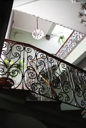 thumbnail: Interior detail