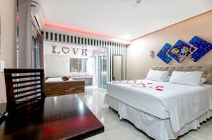 thumbnail: Room amenity