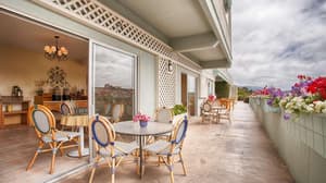 thumbnail: Balcony