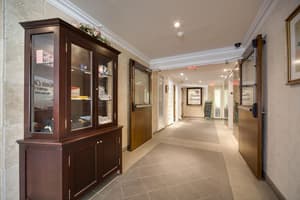 thumbnail: Hallway