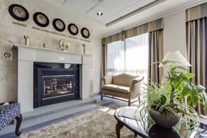 thumbnail: Lobby sitting area