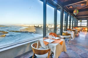 thumbnail: Restaurant