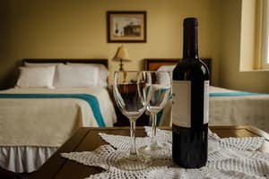 thumbnail: Room service - dining