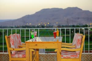 thumbnail: Terrace/patio