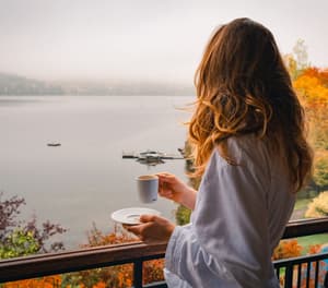 thumbnail: Balcony view